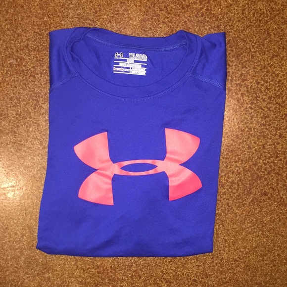 Under armour shirts! - Picture 2 of 8
